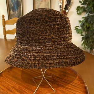 Animal print bucket hat